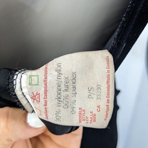 Black velvet dress, 90s prom dress, v neckline, mermaid style, fitted dress, S - Picture 8 of 8